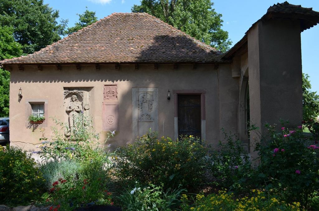 Chambres D'Hotes Chateau De Grunstein Stotzheim Екстериор снимка